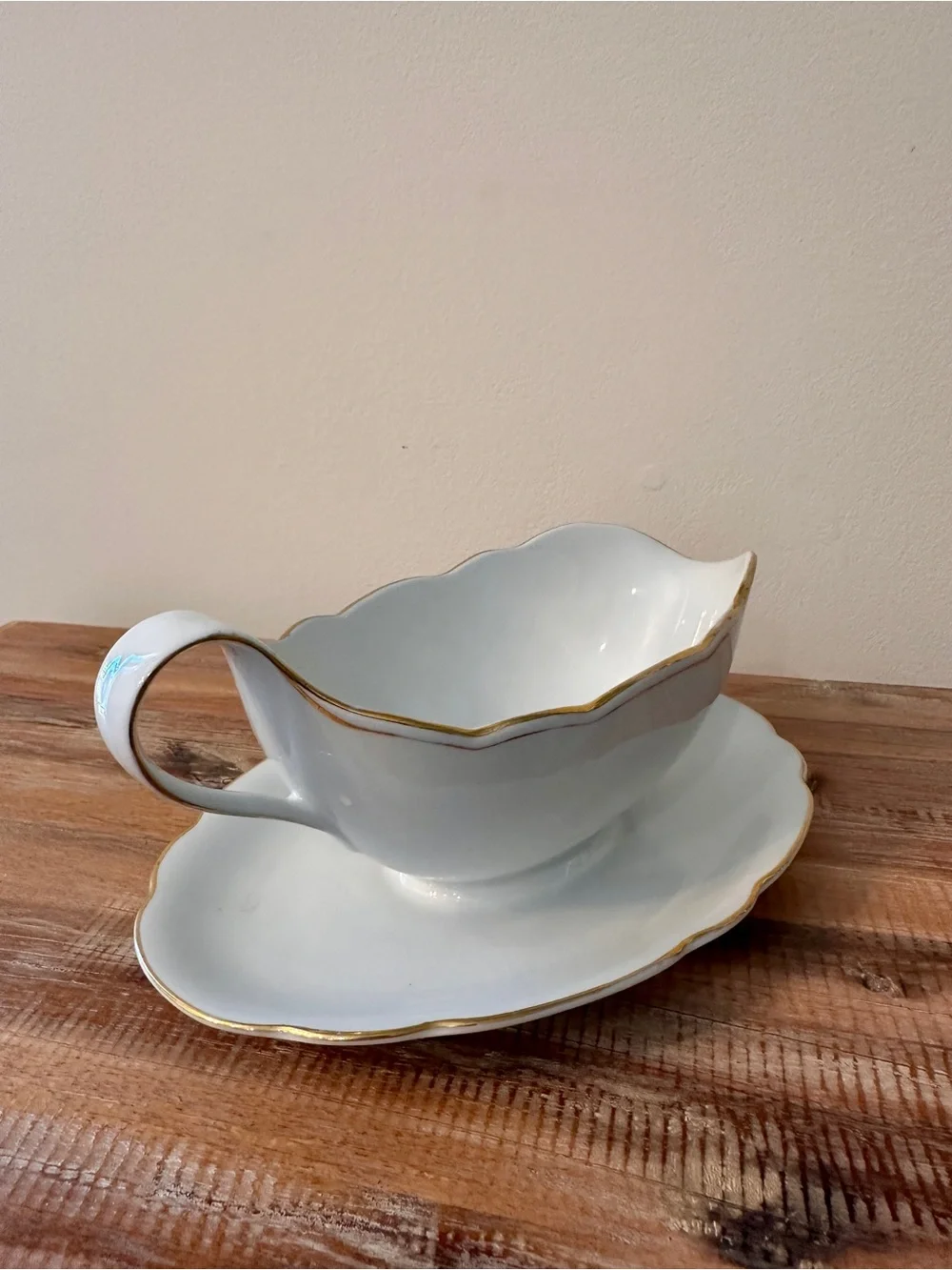Vintage Retsch Wunsiedel Bavaria Gravy Boat Attached Underplate Gold Trim